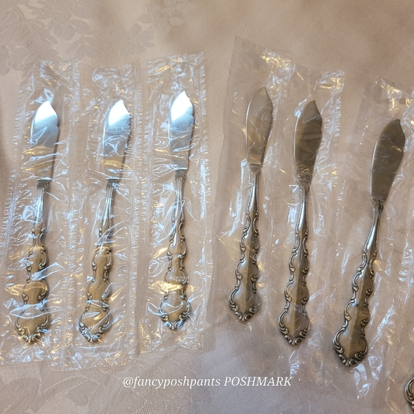 lot of 11 ONEIDA rare! Mozart NEW sealed sleeves stainless steel butter knives - Picture 7 of 14